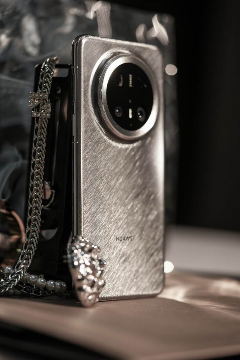 520 礼物怎么选?送 TA 华为 Mate 70 系列,让爱时刻在线 520 礼物怎么选?送 TA 华为 Mate 70 系列,让爱时刻在线