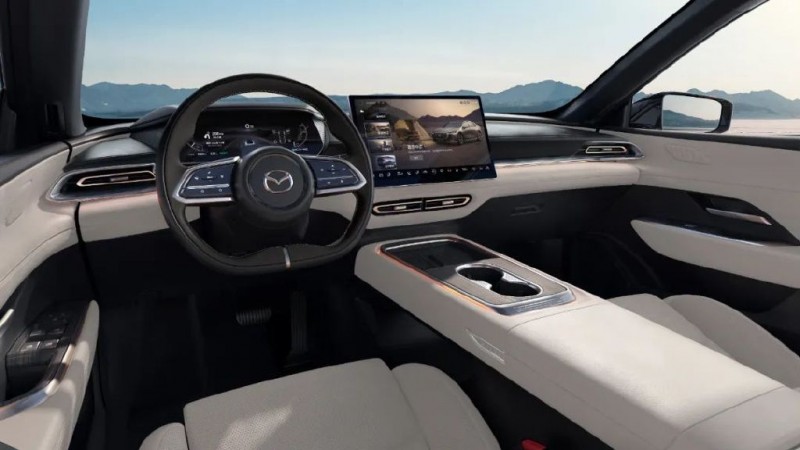 MAZDA EZ-6浅色内饰焕新：9.98万起重塑合资B级电车价值标杆