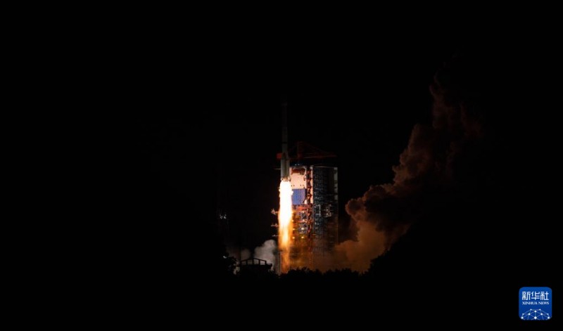 我国成功发射通信技术试验卫星十九号